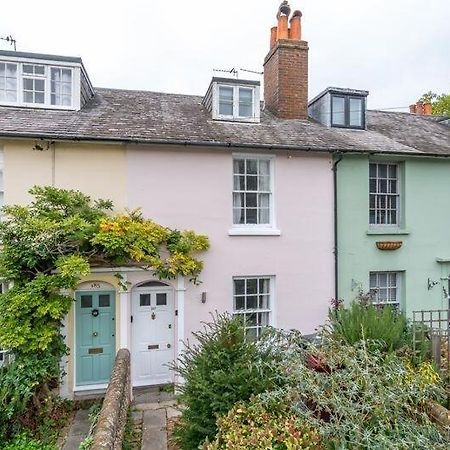 Charming Cottage Mins From Chichester City Centre Bagian luar foto